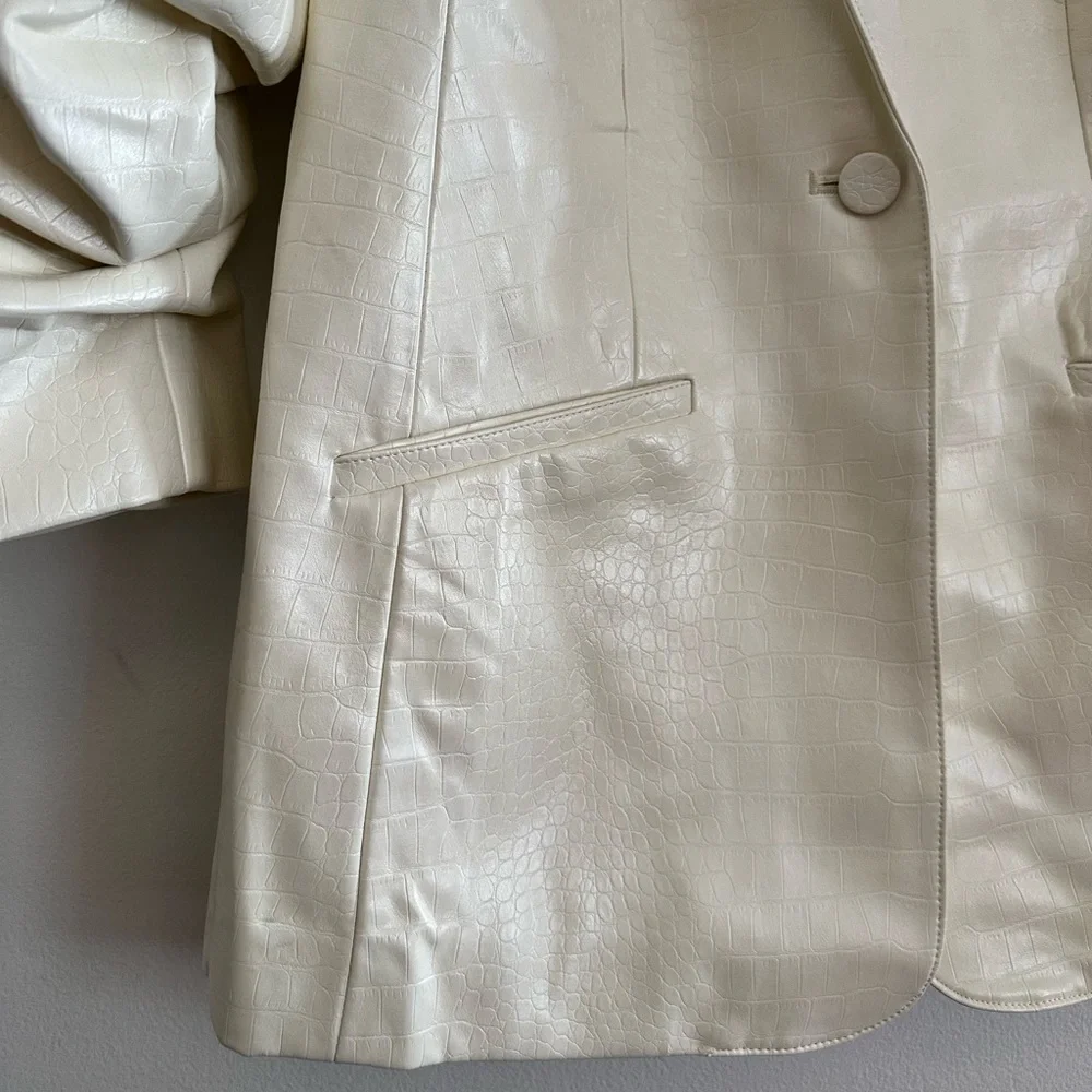 NWT| Cinq a Sept 'Kylie' Faux Croc Embossed Jacket Blazer - Picture 10 of 16